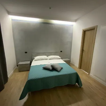 Gisa House Bed & Breakfast Pomigliano d'Arco