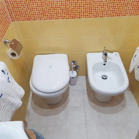Gisa House 3*